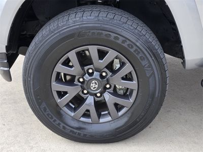 2023 Toyota Tacoma - Photo 7