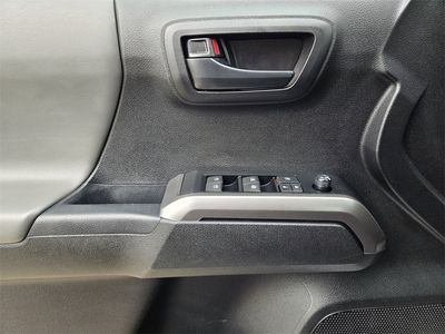 2023 Toyota Tacoma - Photo 15