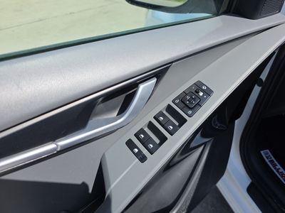 2023 Kia Niro — photo 20 view