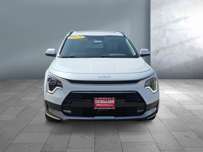 2023 Kia Niro — side profile view