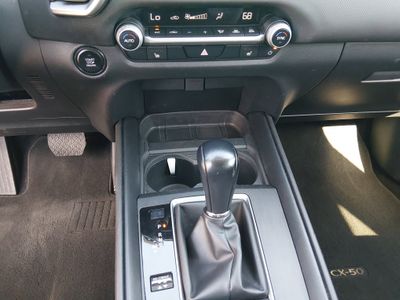 2024 Mazda CX-50 - Photo 13