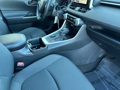 2023 Toyota RAV4 - Photo 17