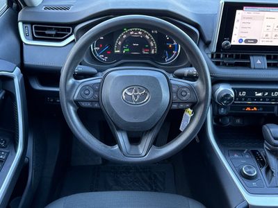 2023 Toyota RAV4 - Photo 15