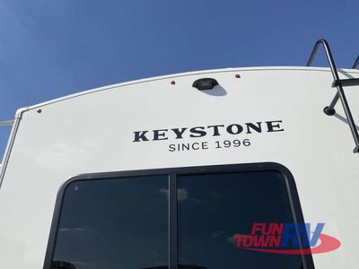 2026 Keystone RV Cougar Half-Ton — photo 16 view