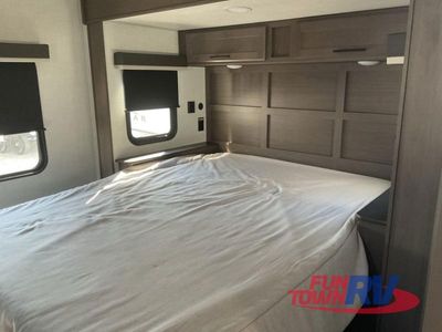 2026 Keystone RV Cougar Half-Ton — photo 38 view