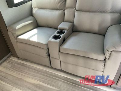 2026 Keystone RV Cougar Half-Ton — photo 27 view