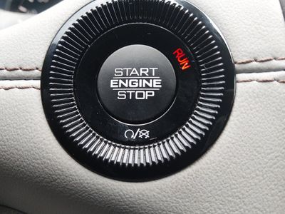 2023 Jeep Compass - Photo 19