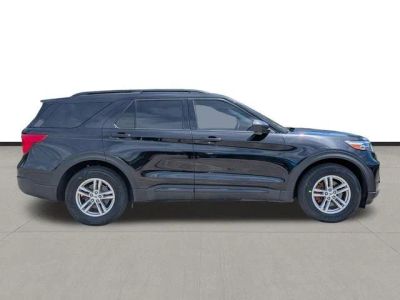 2022 Ford Explorer — interior view