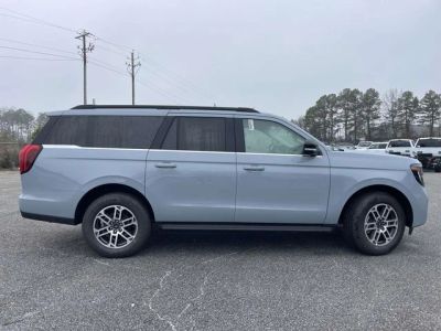 2026 Ford Expedition Max - Photo 2