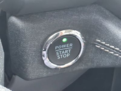 2025 Ford F-150 Lightning - Photo 20