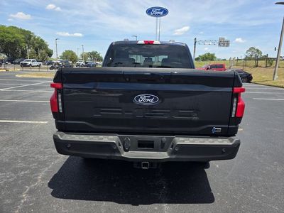 2025 Ford F-150 Lightning - Photo 6