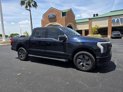 2025 Ford F-150 Lightning - Photo 2