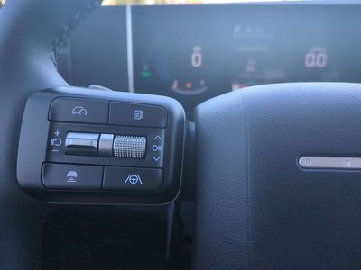 2026 Hyundai SANTA FE HYBRID — photo 32 view