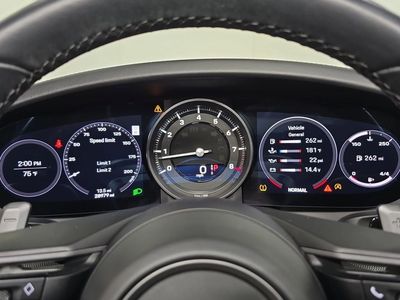 2020 Porsche 911 - Photo 15