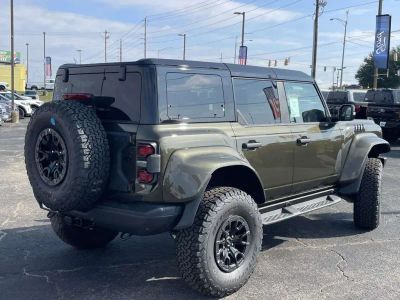 2025 Ford Bronco - Photo 3