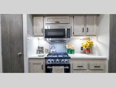 2026 Coachmen RV Catalina Destination Series - Photo 5