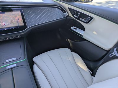 2026 Mercedes-Benz E-Class - Photo 20