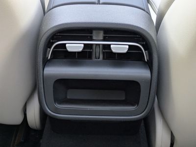 2026 Mercedes-Benz E-Class - Photo 15