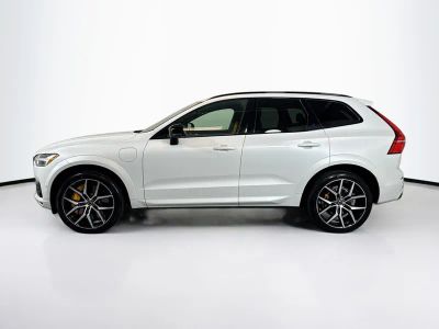 2020 Volvo XC60 - Photo 2