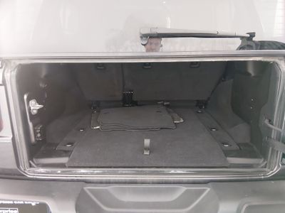 2025 Jeep Wrangler — photo 11 view