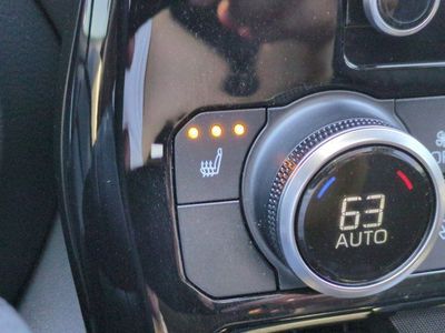 2023 Toyota Highlander Hybrid — photo 14 view