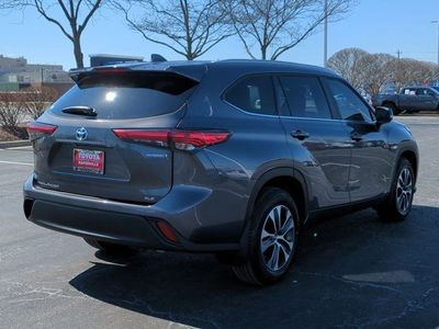 2023 Toyota Highlander Hybrid — detail view