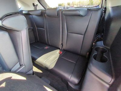 2023 Toyota Highlander Hybrid — photo 17 view