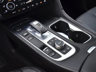 2022 INFINITI QX60 - Photo 12