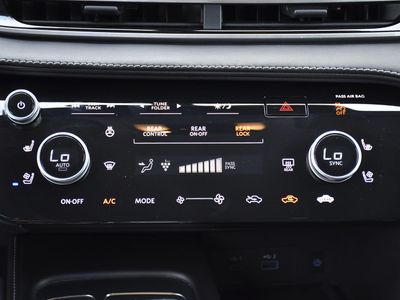 2022 INFINITI QX60 - Photo 16