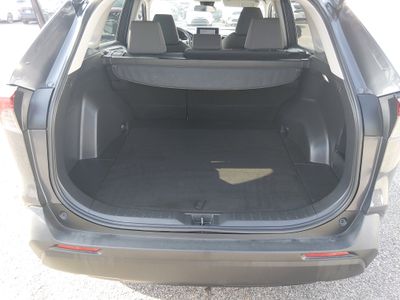 2024 Toyota RAV4 - Photo 11