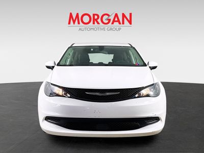 2022 Chrysler Voyager - Photo 3