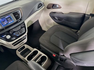 2022 Chrysler Voyager - Photo 23