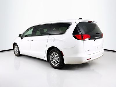 2022 Chrysler Voyager - Photo 26