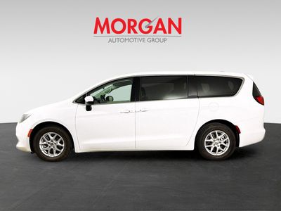 2022 Chrysler Voyager - Photo 6