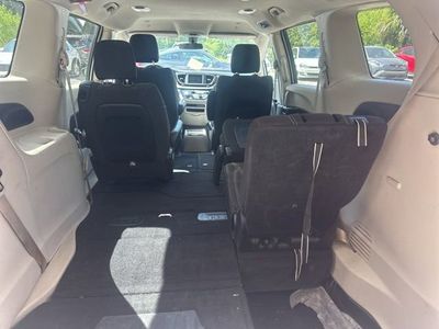 2022 Chrysler Voyager - Photo 37