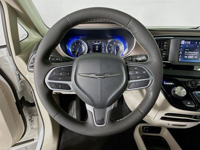 2022 Chrysler Voyager - Photo 9