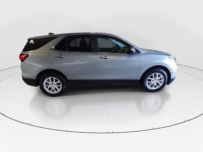 2024 Chevrolet Equinox — photo 8 view