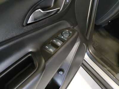 2024 Chevrolet Equinox — photo 17 view