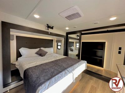 2026 Forest River RV Sabre — photo 41 view
