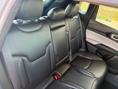2024 Jeep Compass - Photo 12