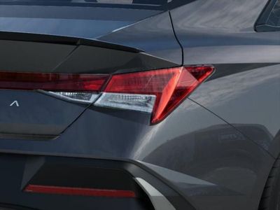 2026 Hyundai Elantra - Photo 10