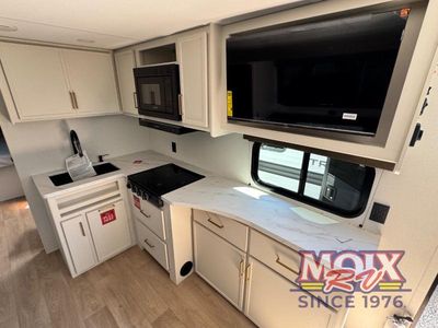 2026 Grand Design Transcend - Photo 40