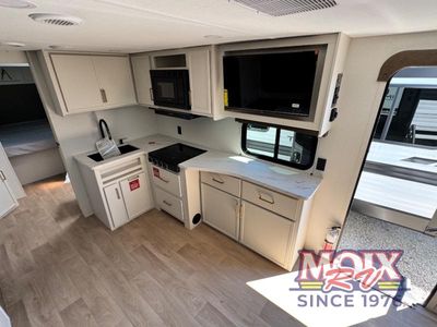 2026 Grand Design Transcend - Photo 32