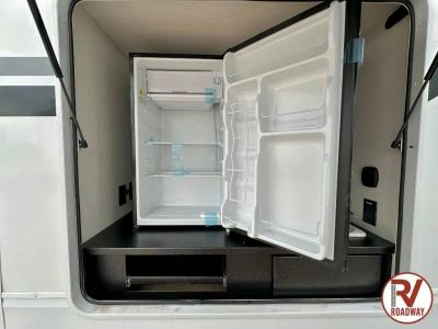 2026 Forest River RV Cherokee Arctic Wolf — photo 9 view