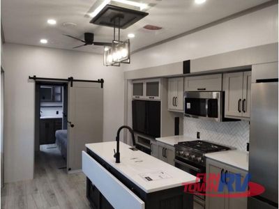 2026 Keystone RV Montana High Country - Photo 19