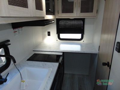 2025 Prime Time RV Avenger LT - Photo 7