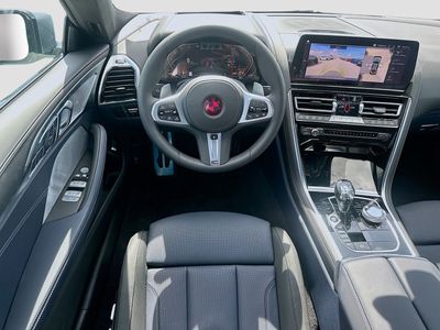 2026 BMW 8 Series — photo 17 view