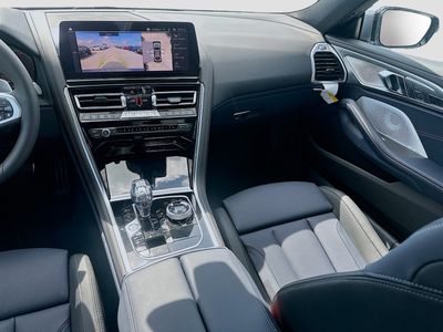 2026 BMW 8 Series — photo 18 view