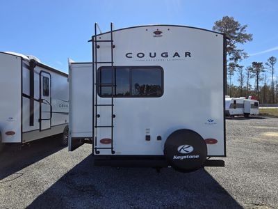 2025 Keystone Cougar - Photo 6