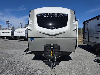 2025 Keystone Cougar - Photo 3